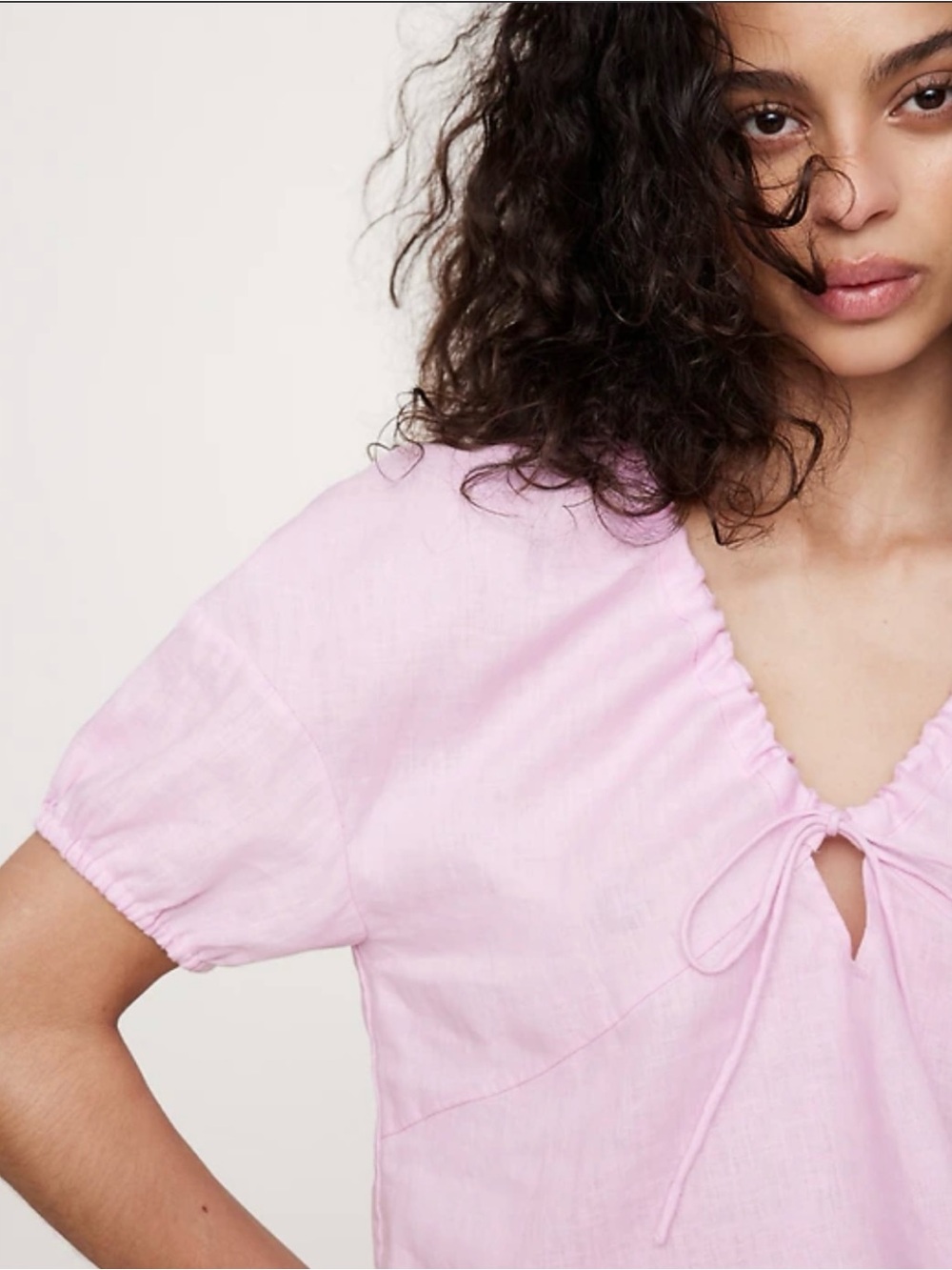 Banana Republic linen tie front v neck Top